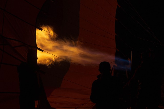 How to Plan Your First Solo Trip [Complete Guide 2024]?