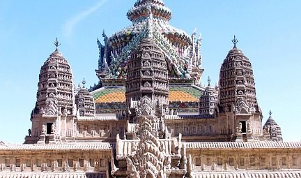 Which Boat Tours Offer the Best Views of Venice?